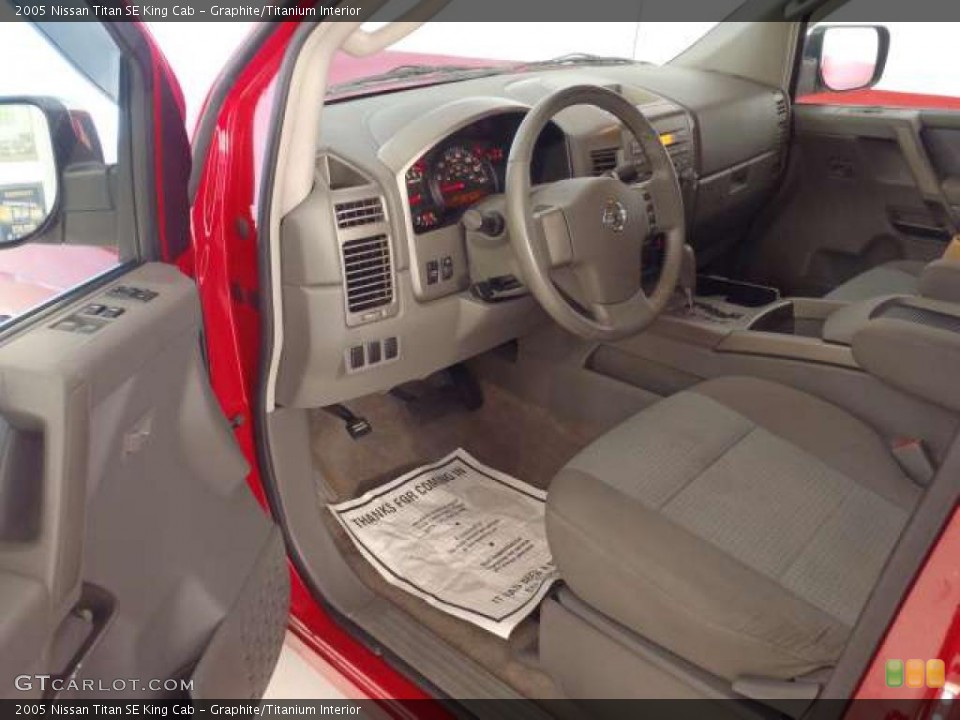 Graphite/Titanium Interior Photo for the 2005 Nissan Titan SE King Cab #38009346