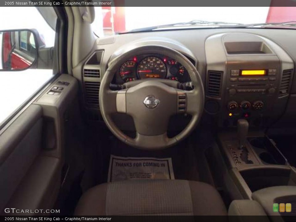 Graphite/Titanium Interior Photo for the 2005 Nissan Titan SE King Cab #38009358