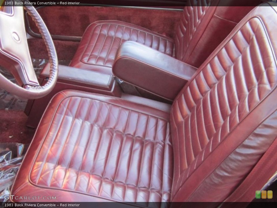 Red Interior Photo for the 1983 Buick Riviera Convertible #38013440