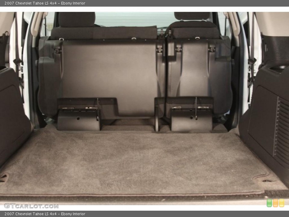 Ebony Interior Trunk for the 2007 Chevrolet Tahoe LS 4x4 #38013900