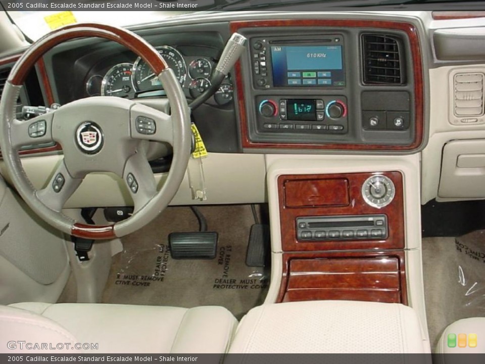 Shale Interior Dashboard for the 2005 Cadillac Escalade  #38015292