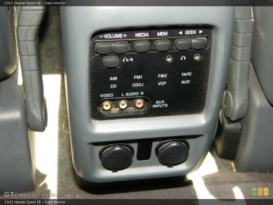Slate Interior Controls for the 2002 Nissan Quest SE #38017524