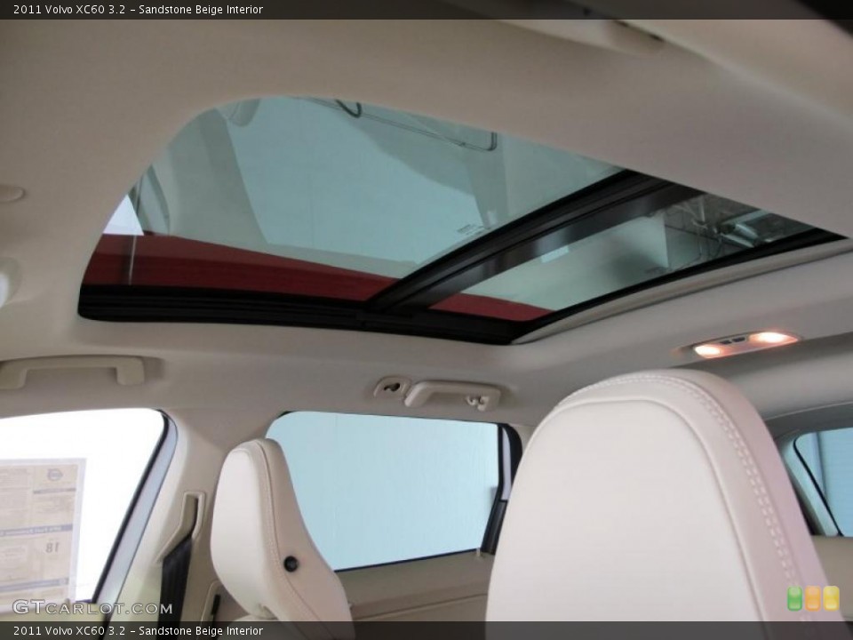 Sandstone Beige Interior Photo for the 2011 Volvo XC60 3.2 #38018748