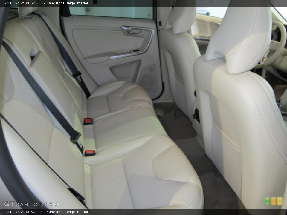 Sandstone Beige Interior Photo for the 2011 Volvo XC60 3.2 #38018952
