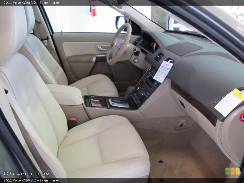 Beige Interior Photo for the 2011 Volvo XC90 3.2 #38019616
