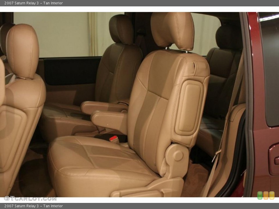 Tan Interior Photo for the 2007 Saturn Relay 3 #38019652