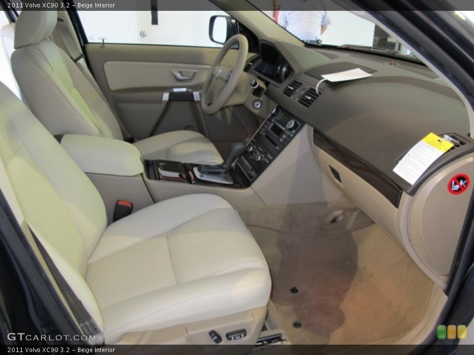 Beige Interior Photo for the 2011 Volvo XC90 3.2 #38019948