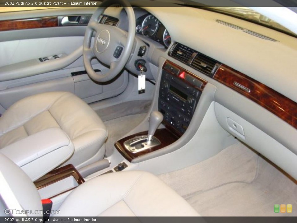 Platinum Interior Photo for the 2002 Audi A6 3.0 quattro Avant #38020000