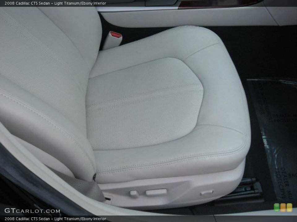 Light Titanium/Ebony Interior Photo for the 2008 Cadillac CTS Sedan #38025116