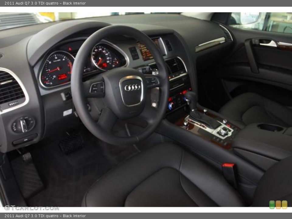 Black Interior Photo for the 2011 Audi Q7 3.0 TDI quattro #38027150