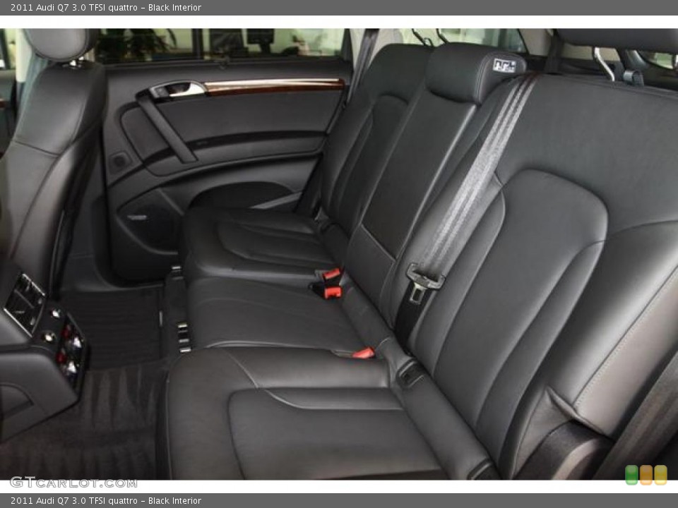 Black Interior Photo for the 2011 Audi Q7 3.0 TFSI quattro #38027338