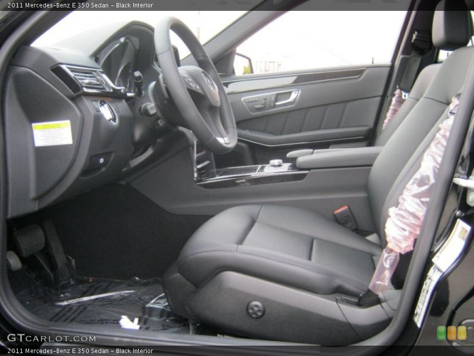 Black Interior Photo for the 2011 Mercedes-Benz E 350 Sedan #38028326