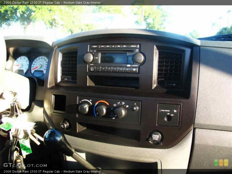 Medium Slate Gray Interior Controls for the 2006 Dodge Ram 1500 ST Regular Cab #38028630