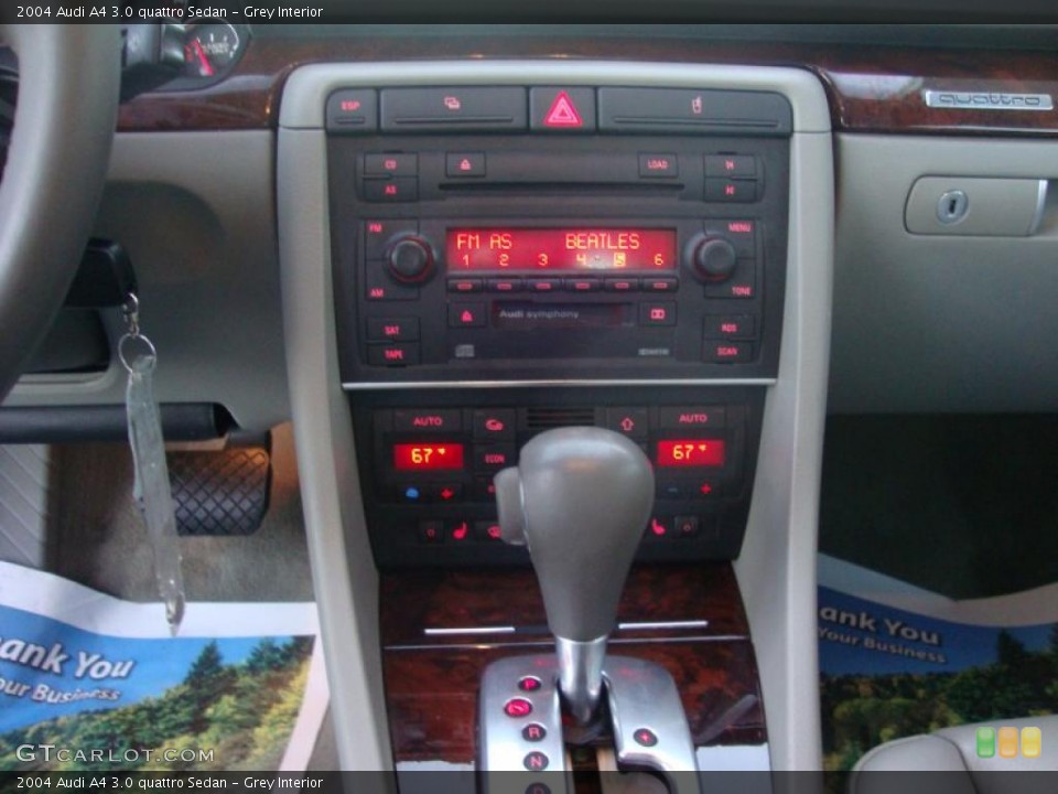 Grey Interior Controls for the 2004 Audi A4 3.0 quattro Sedan #38031392