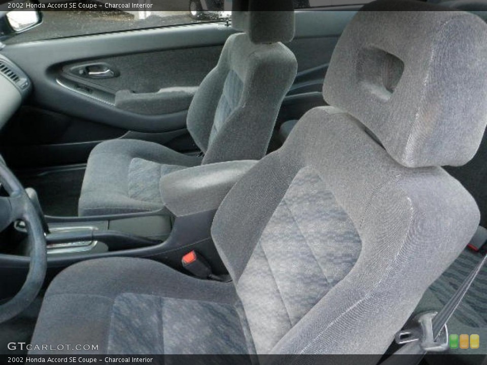 Charcoal Interior Photo for the 2002 Honda Accord SE Coupe #38031425