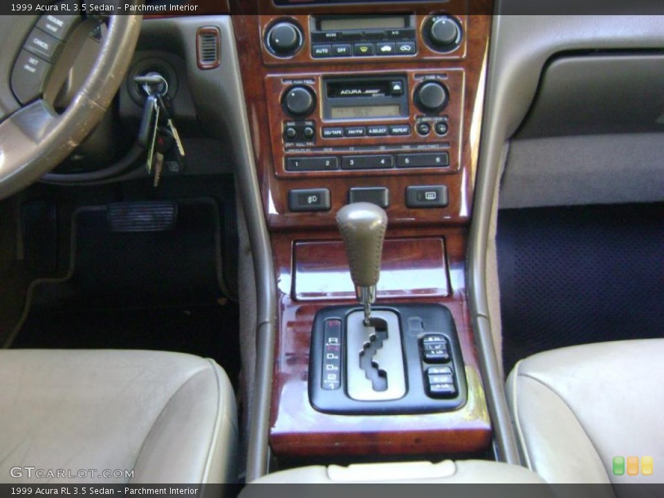 Parchment Interior Controls for the 1999 Acura RL 3.5 Sedan #38034045