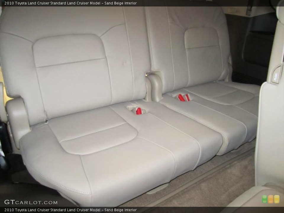 Sand Beige Interior Photo for the 2010 Toyota Land Cruiser  #38035173