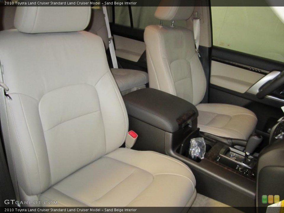 Sand Beige Interior Photo for the 2010 Toyota Land Cruiser  #38035317