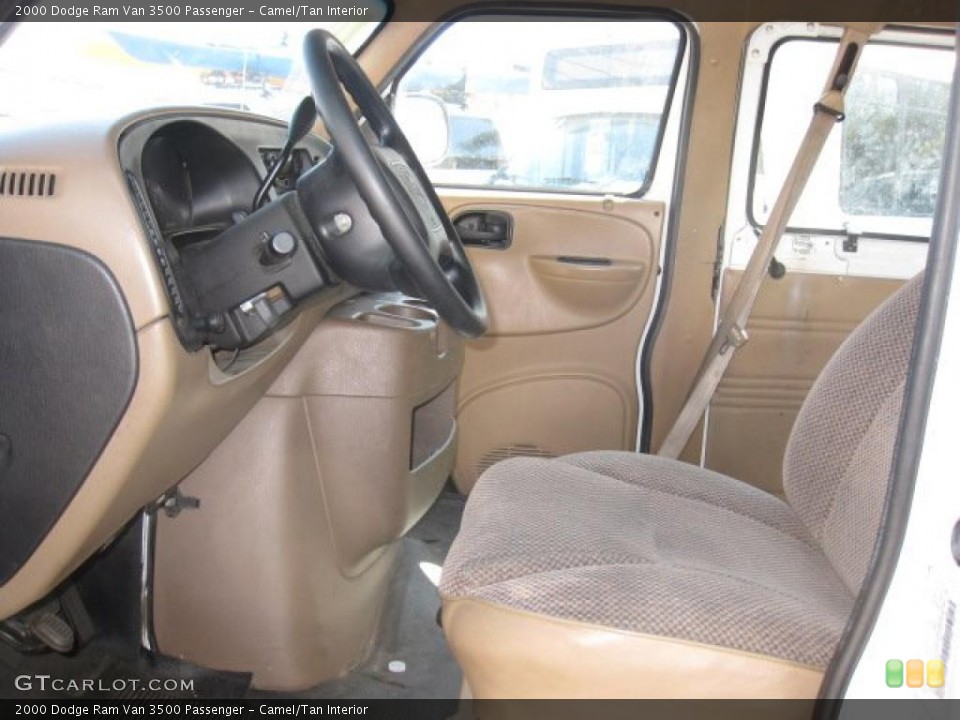 Camel/Tan Interior Photo for the 2000 Dodge Ram Van 3500 Passenger #38035607