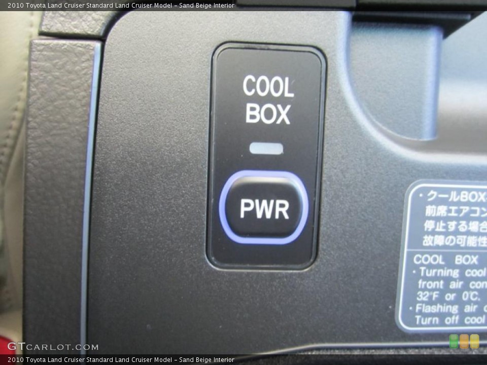 Sand Beige Interior Controls for the 2010 Toyota Land Cruiser  #38035702