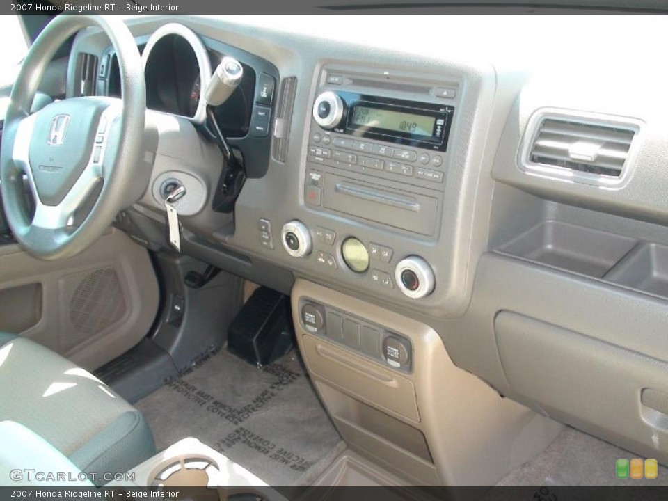 Beige Interior Dashboard for the 2007 Honda Ridgeline RT #38042126