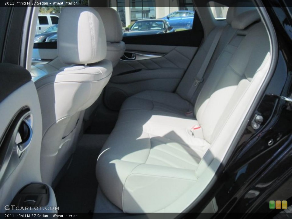 Wheat Interior Photo for the 2011 Infiniti M 37 Sedan #38045664