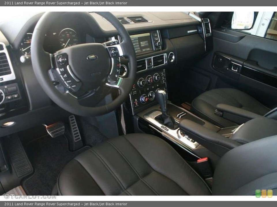Jet Black/Jet Black Interior Photo for the 2011 Land Rover Range Rover Supercharged #38045888