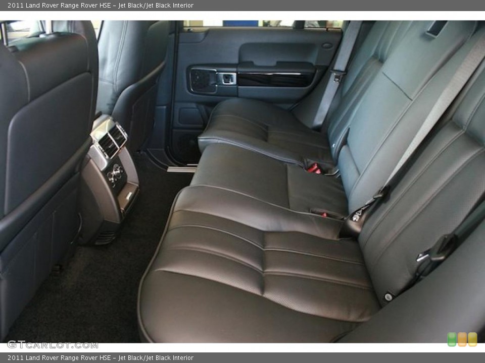 Jet Black/Jet Black Interior Photo for the 2011 Land Rover Range Rover HSE #38046264