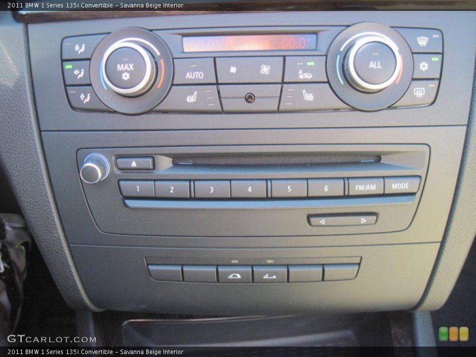 Savanna Beige Interior Controls for the 2011 BMW 1 Series 135i Convertible #38046680