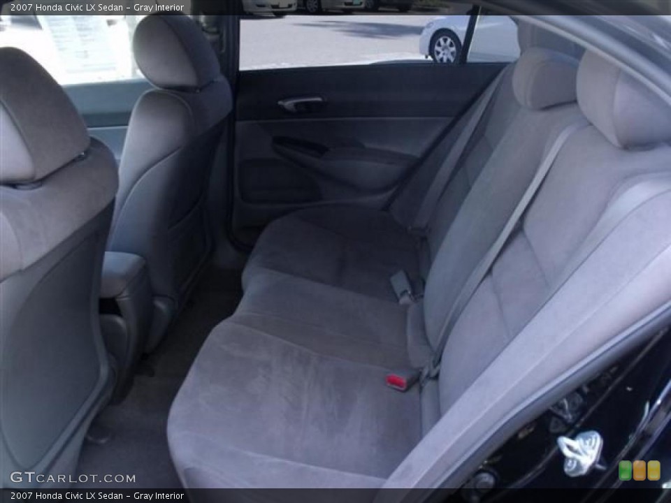 Gray Interior Photo for the 2007 Honda Civic LX Sedan #38046733