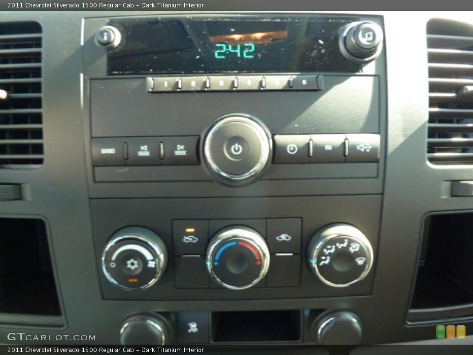 Dark Titanium Interior Controls for the 2011 Chevrolet Silverado 1500 Regular Cab #38049785
