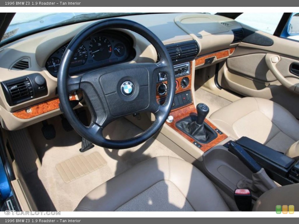 Tan Interior Photo for the 1996 BMW Z3 1.9 Roadster #38052494