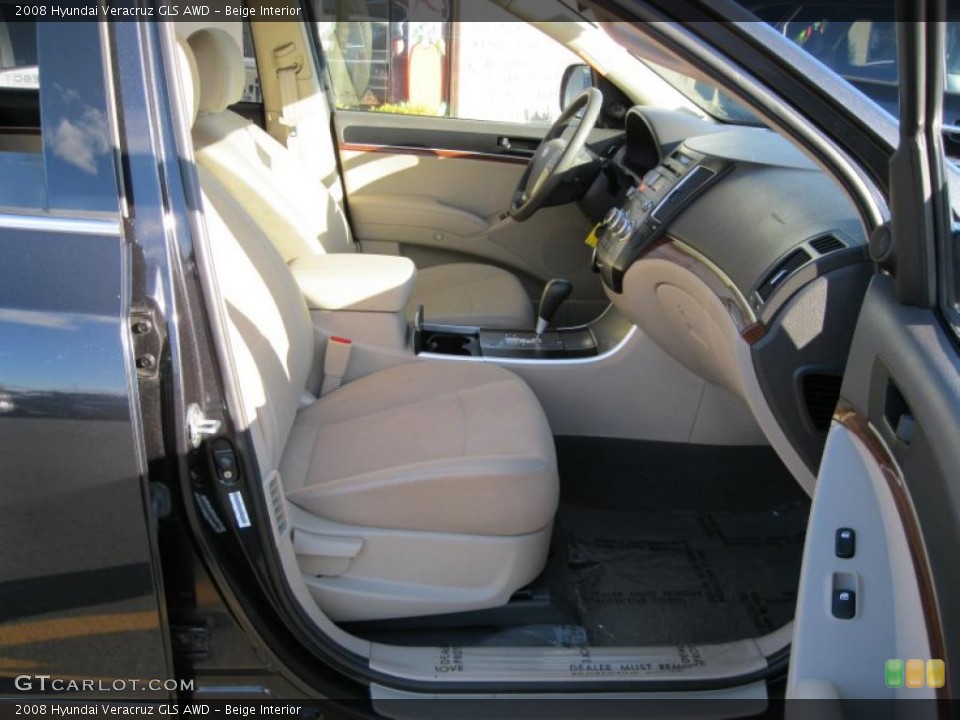 Beige Interior Photo for the 2008 Hyundai Veracruz GLS AWD #38057802