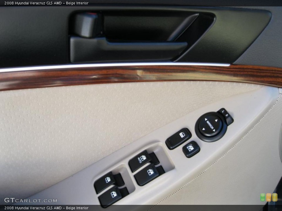 Beige Interior Controls for the 2008 Hyundai Veracruz GLS AWD #38057810