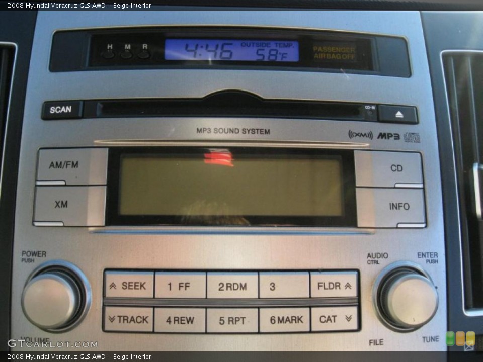 Beige Interior Controls for the 2008 Hyundai Veracruz GLS AWD #38057846