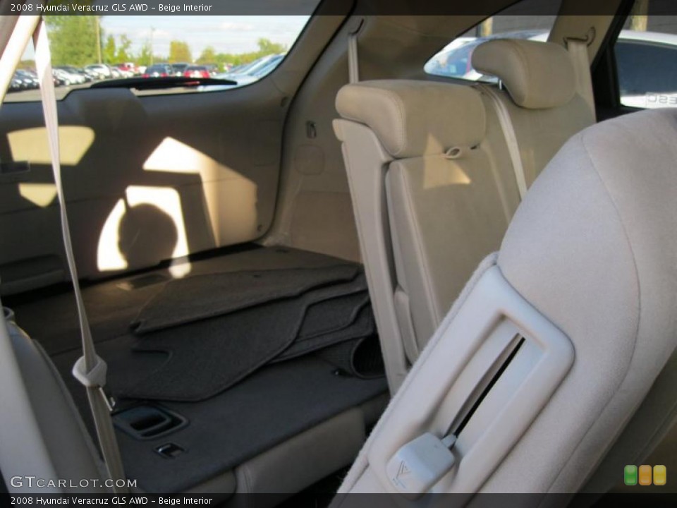 Beige Interior Photo for the 2008 Hyundai Veracruz GLS AWD #38057890