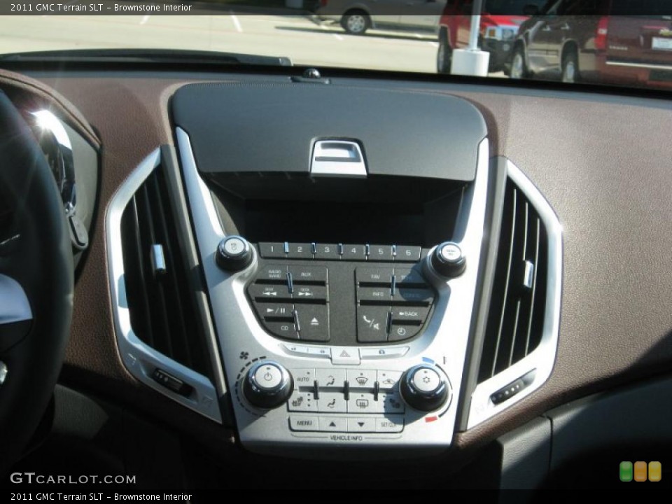 Brownstone Interior Controls for the 2011 GMC Terrain SLT #38058644