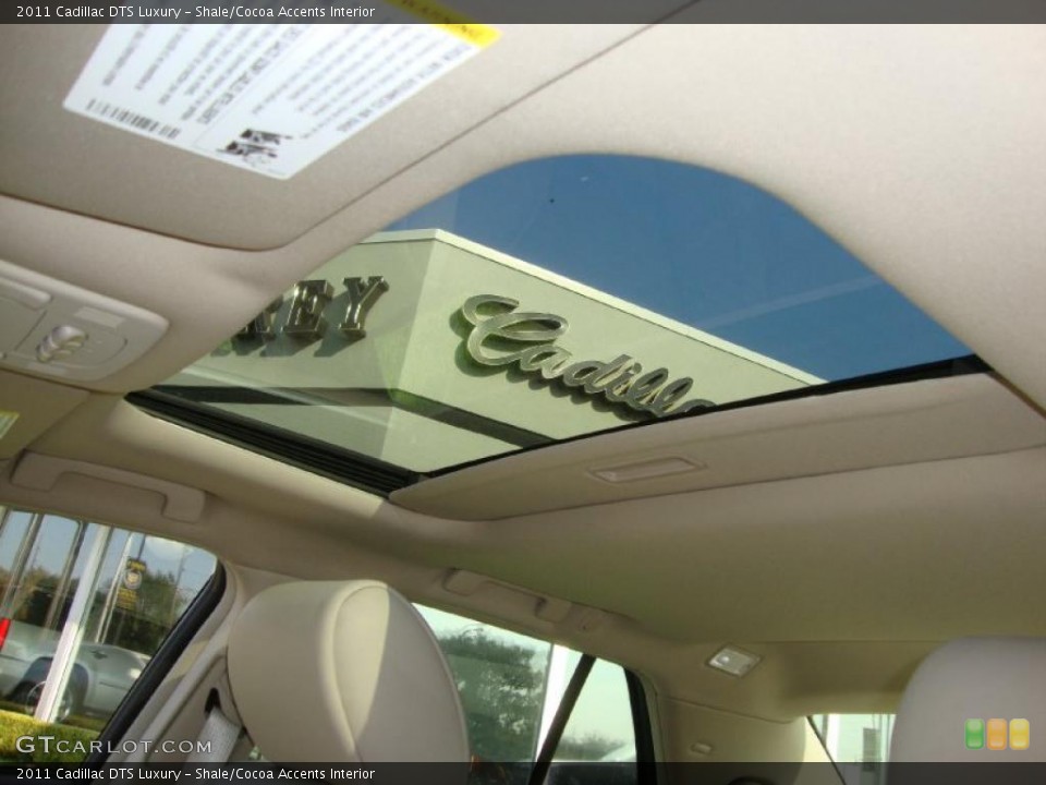 Shale/Cocoa Accents Interior Photo for the 2011 Cadillac DTS Luxury #38059662