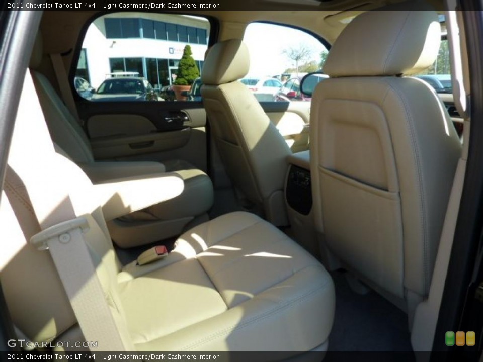 Light Cashmere/Dark Cashmere Interior Photo for the 2011 Chevrolet Tahoe LT 4x4 #38059742
