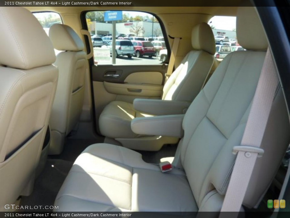 Light Cashmere/Dark Cashmere Interior Photo for the 2011 Chevrolet Tahoe LT 4x4 #38059862