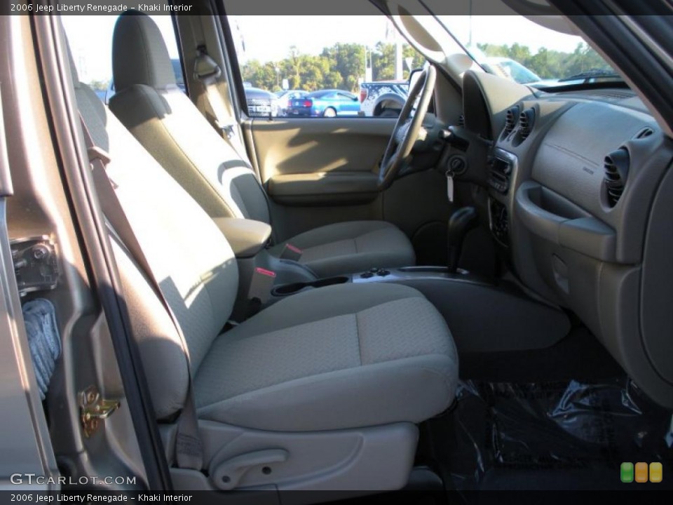 Khaki Interior Photo for the 2006 Jeep Liberty Renegade #38064536