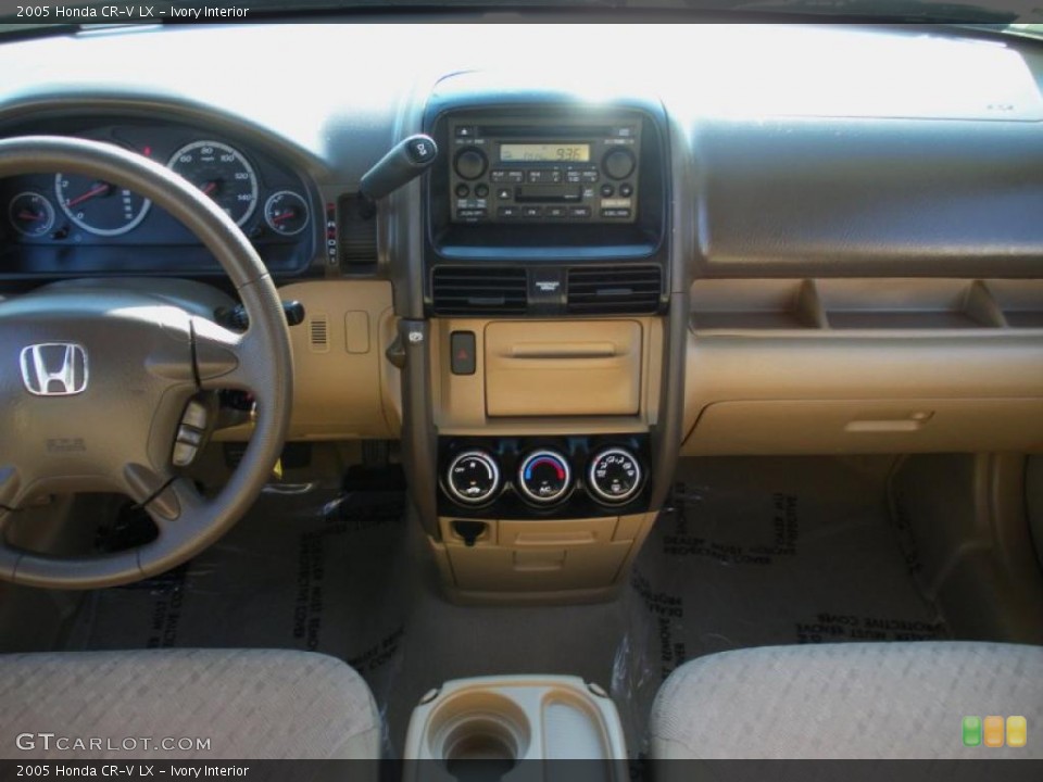 Ivory Interior Dashboard for the 2005 Honda CR-V LX #38065377