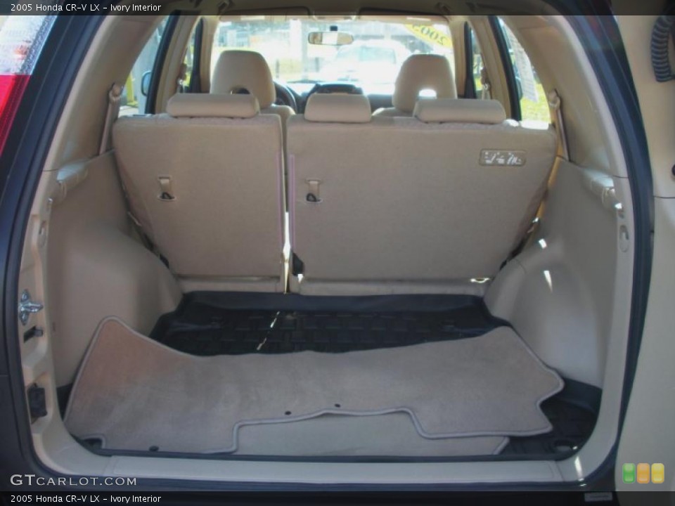 Ivory Interior Trunk for the 2005 Honda CR-V LX #38065472