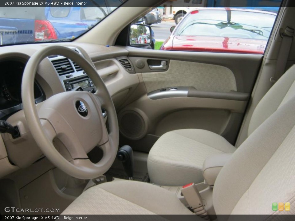 Beige Interior Photo for the 2007 Kia Sportage LX V6 4WD #38066120