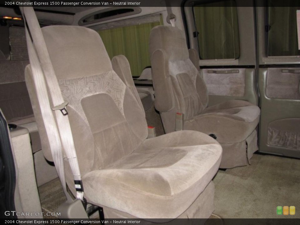 Neutral Interior Photo for the 2004 Chevrolet Express 1500 Passenger Conversion Van #38071229