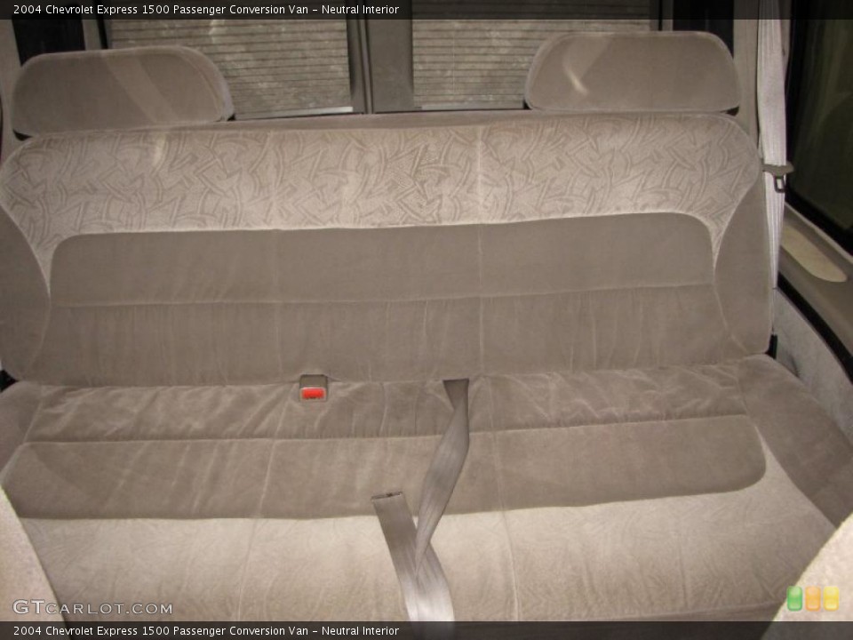 Neutral Interior Photo for the 2004 Chevrolet Express 1500 Passenger Conversion Van #38071293
