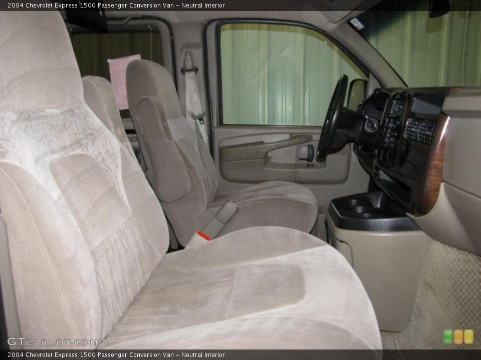 Neutral Interior Photo for the 2004 Chevrolet Express 1500 Passenger Conversion Van #38071349