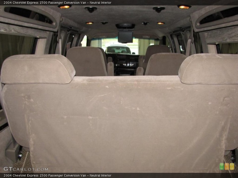 Neutral Interior Photo for the 2004 Chevrolet Express 1500 Passenger Conversion Van #38071449