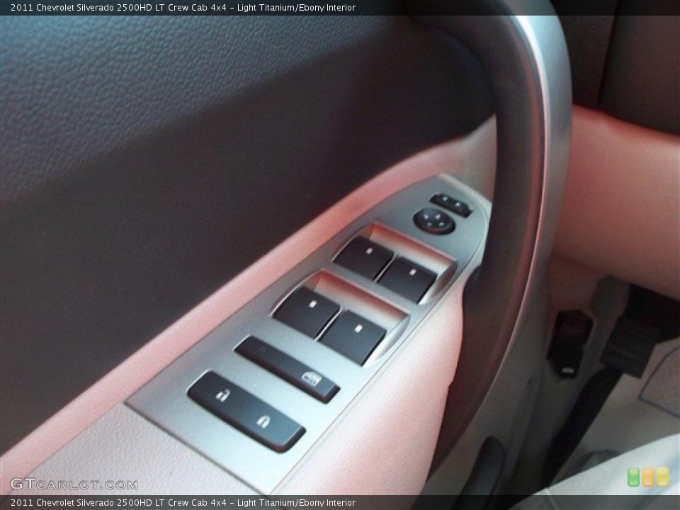 Light Titanium/Ebony Interior Controls for the 2011 Chevrolet Silverado 2500HD LT Crew Cab 4x4 #38072345