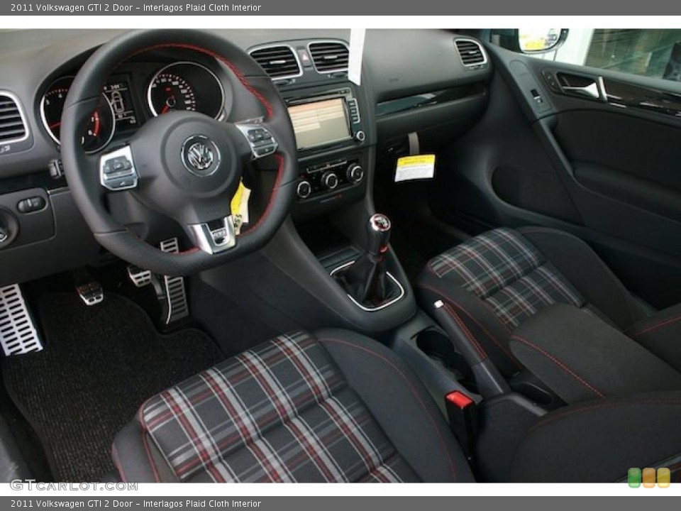 Interlagos Plaid Cloth Interior Photo for the 2011 Volkswagen GTI 2 Door #38077911